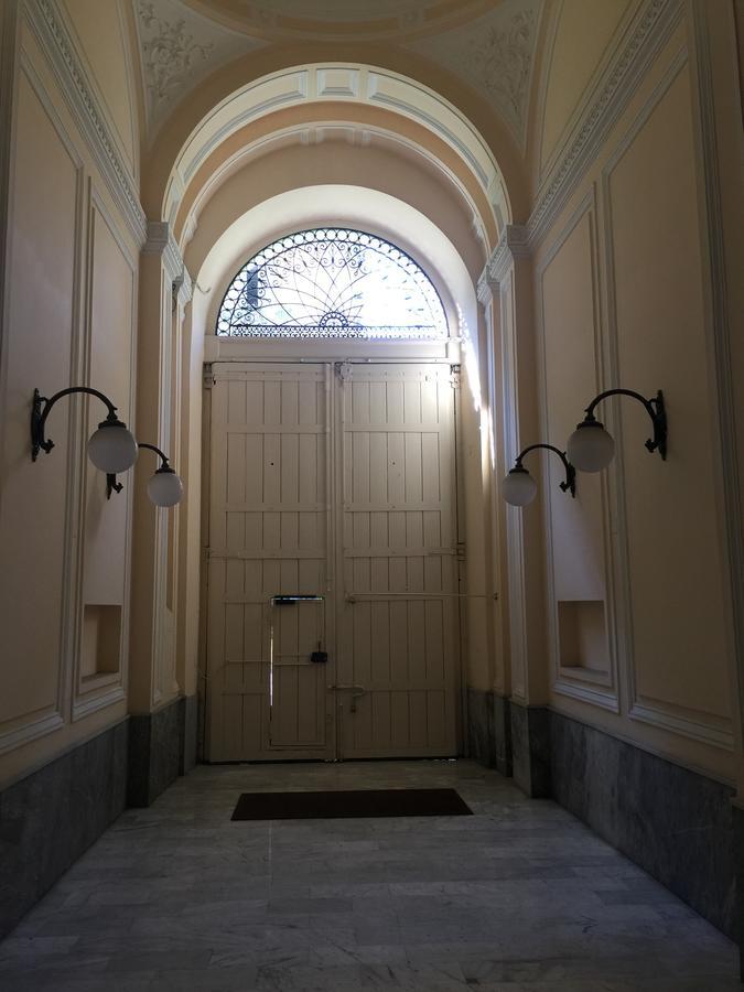 Napoli Central City Exterior photo